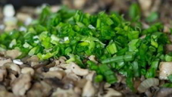 пирожки с грибами и курицей