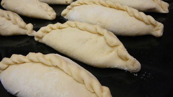 пирожки с грибами и зеленой гречкой