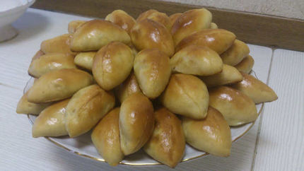 Пирожки с капустой и тестом из хлебопечки