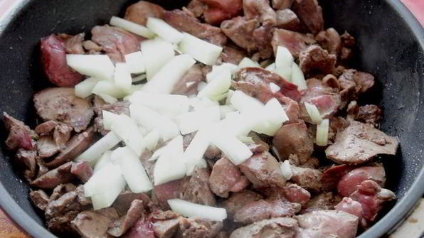 пирожки с печенью и грибами