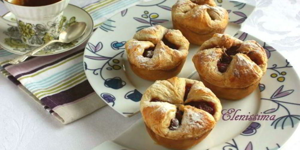 Рецепт пирожков с вишней