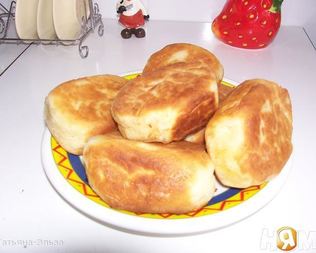 Пирожки жареные с картошкой и куриной печенкой
