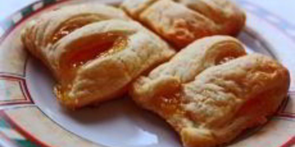 Рецепт слоеных пирожков с вареньем в духовке