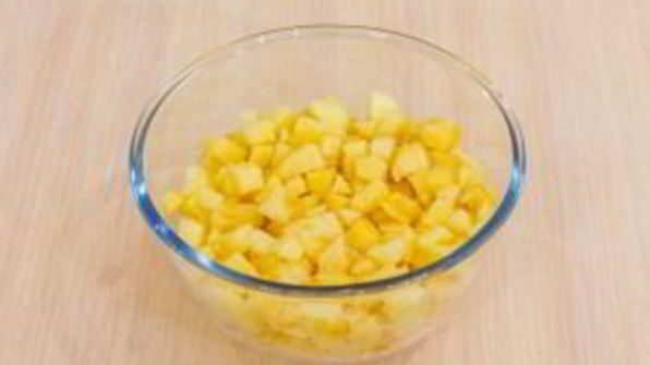 слоеные пирожки с яблоками