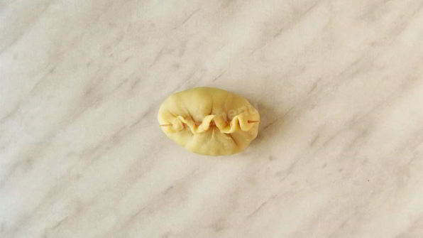 закусочные пирожки с мясом в духовке