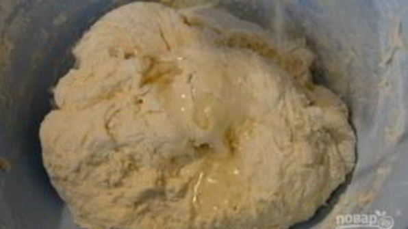 жареные пирожки с яйцом, луком и зеленью