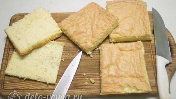 бисквитное пирожное со сливочным кремом