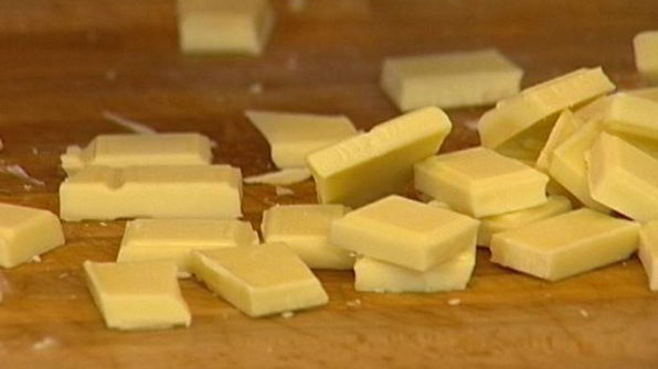 брауни с макадамией и белым шоколадом