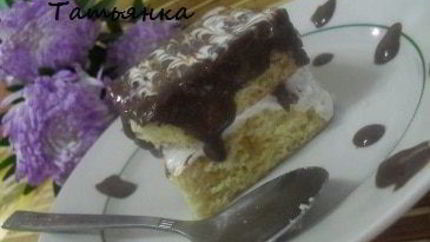 Медовое пирожное