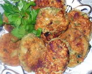 Мясные пирожные c баклажанами