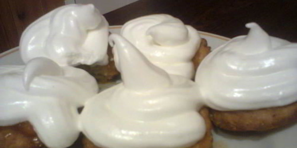 Рецепт пирожного со взбитыми белками