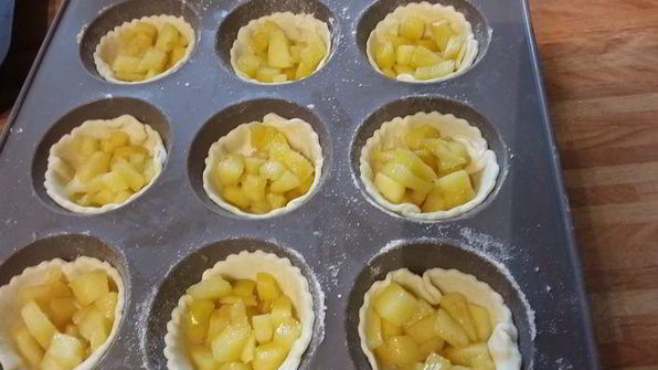 португальское пирожное натас с яблоками