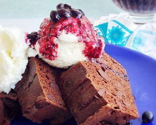 Протеиновый брауни с авокадо