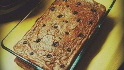 Шоколадно-творожный брауни с вишней