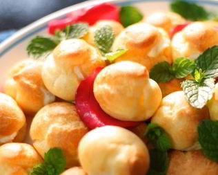 Заварные пирожные с молочным кремом