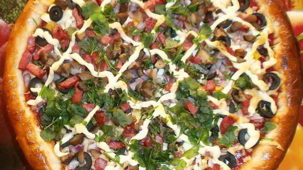 пицца каприччио с ветчиной и грибами