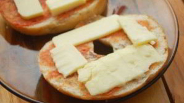 пицца на батоне