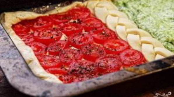 пицца на слоеном тесте