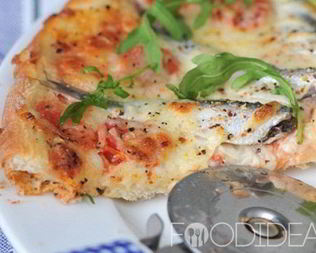 Пицца с анчоусами