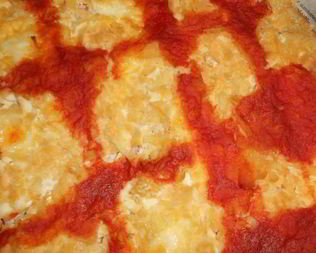 Пицца с курицей и сыром