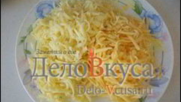 пицца с курицей, шампиньонами и сыром без томатной основы