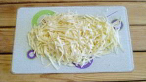 пицца с солеными огурцами