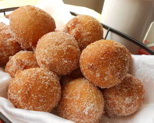 Пончики детские с яблочным пюре