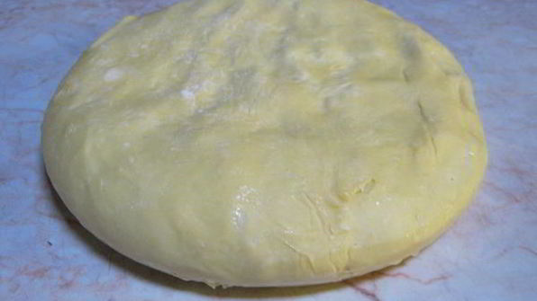 пончики с клубничной начинкой