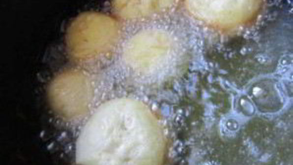 пончики с вишней