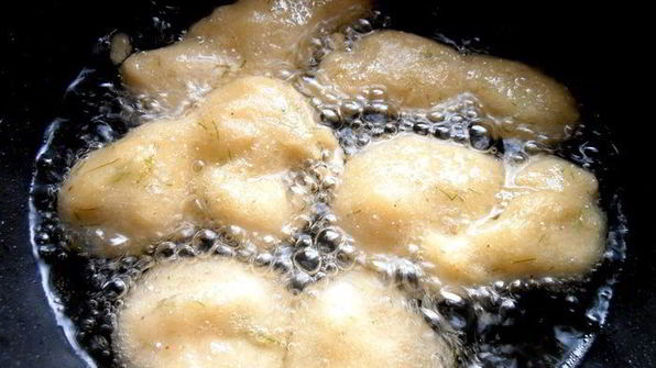 заварные картофельные пончики