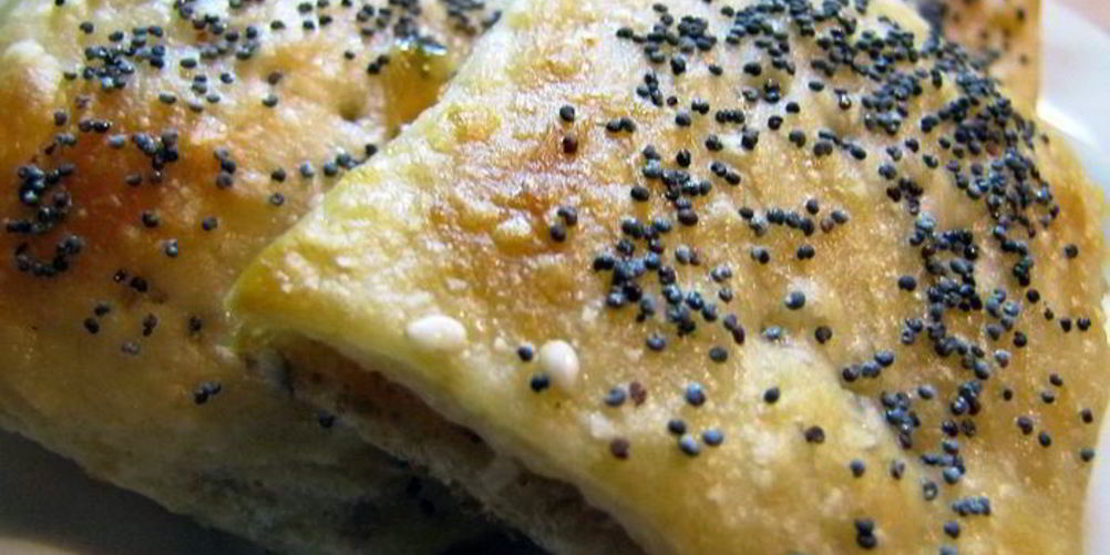 Рецепт постных слоек с орехом и маком