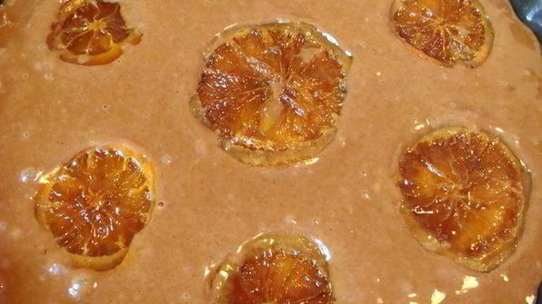 коврижка на гранатовом соке с карамелизированными апельсинами