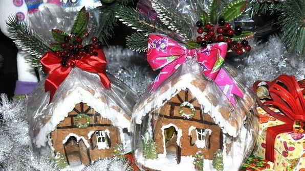 новогодние пряничные домики в подарок