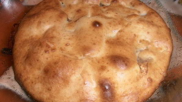 ореховая шарлотка на сгущенке