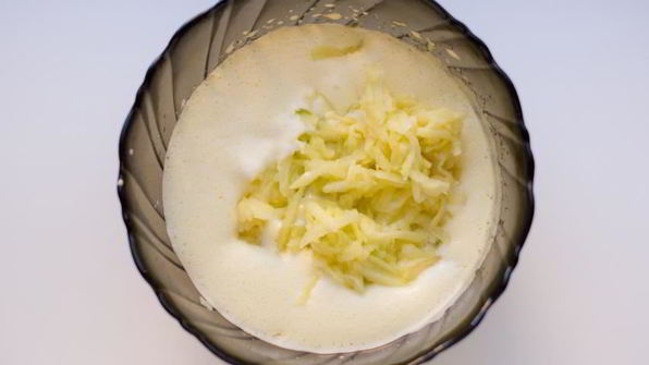 порционная яблочная шарлотка