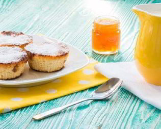 Шарлотка абрикосовая