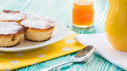 Шарлотка абрикосовая