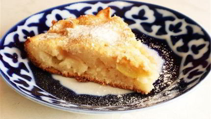 Шарлотка на сметане