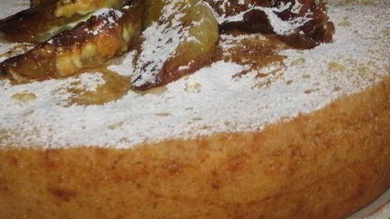 Шарлотка с апельсинами в мультиварке