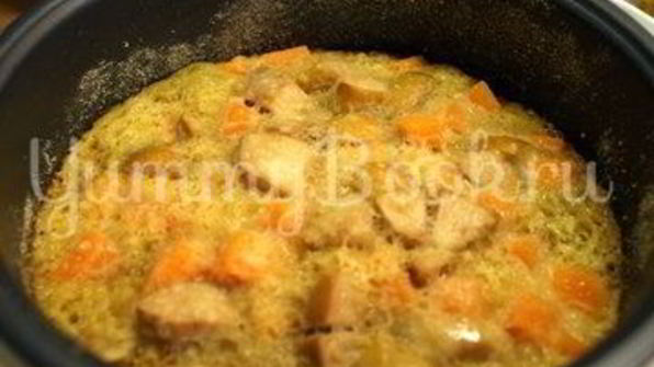 шарлотка с тыквой и яблоками в мультиварке