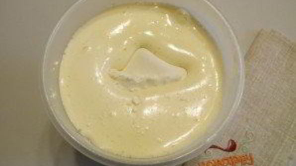 шарлотка с яблоками в мультиварке