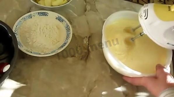 шарлотка творожная с творогом в духовке