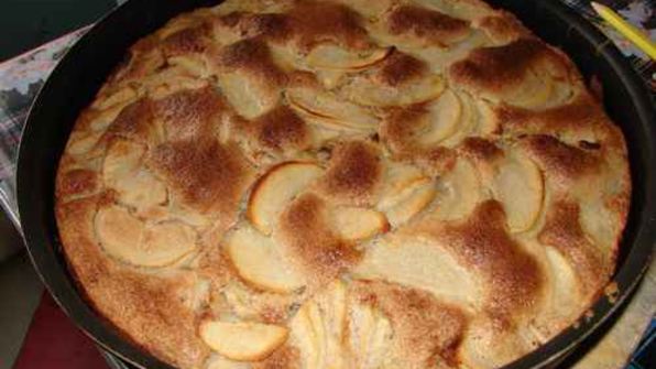 шарлотка яблочная