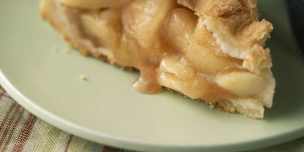 Рецепт вкусной шарлотки на кефире