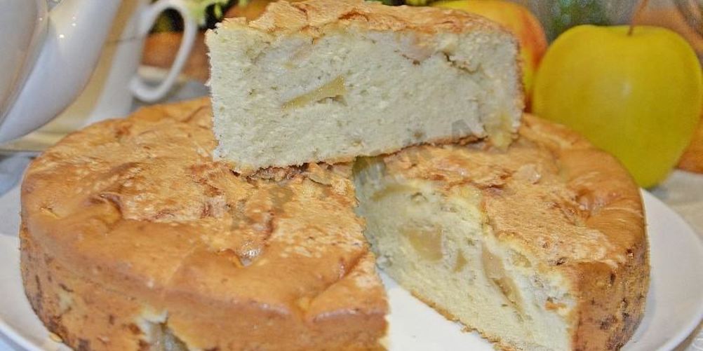 Рецепт яблочной шарлотки классика