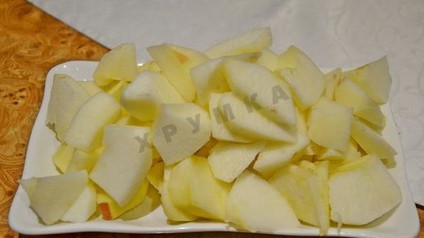 яблочная шарлотка классика