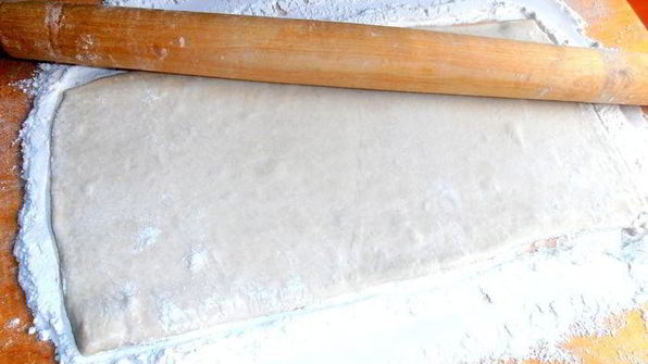 чернично-сливочный штрудель