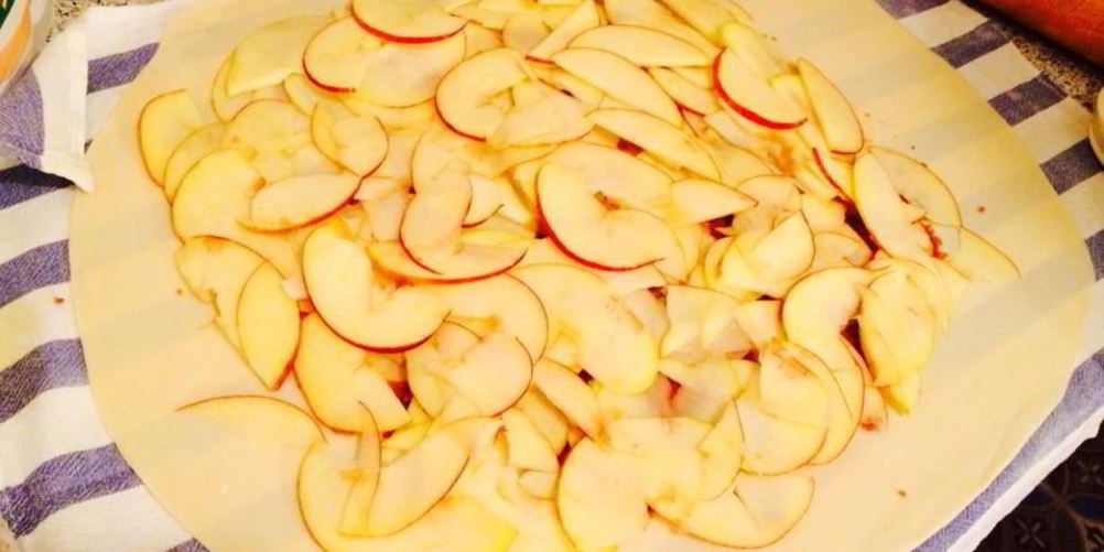 Рецепт постного штруделя с яблоками
