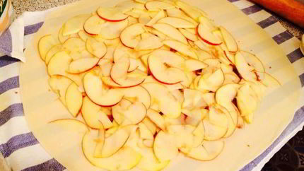 Постный штрудель с яблоками