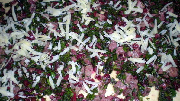 штрудель с ботвой